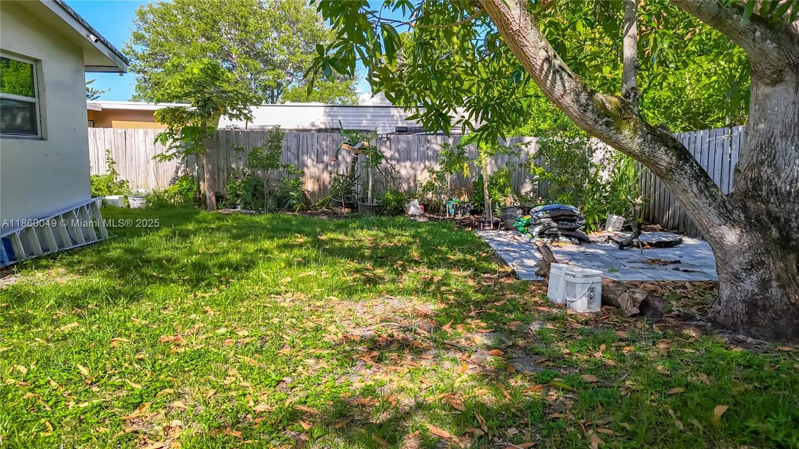 921 NW 14th St