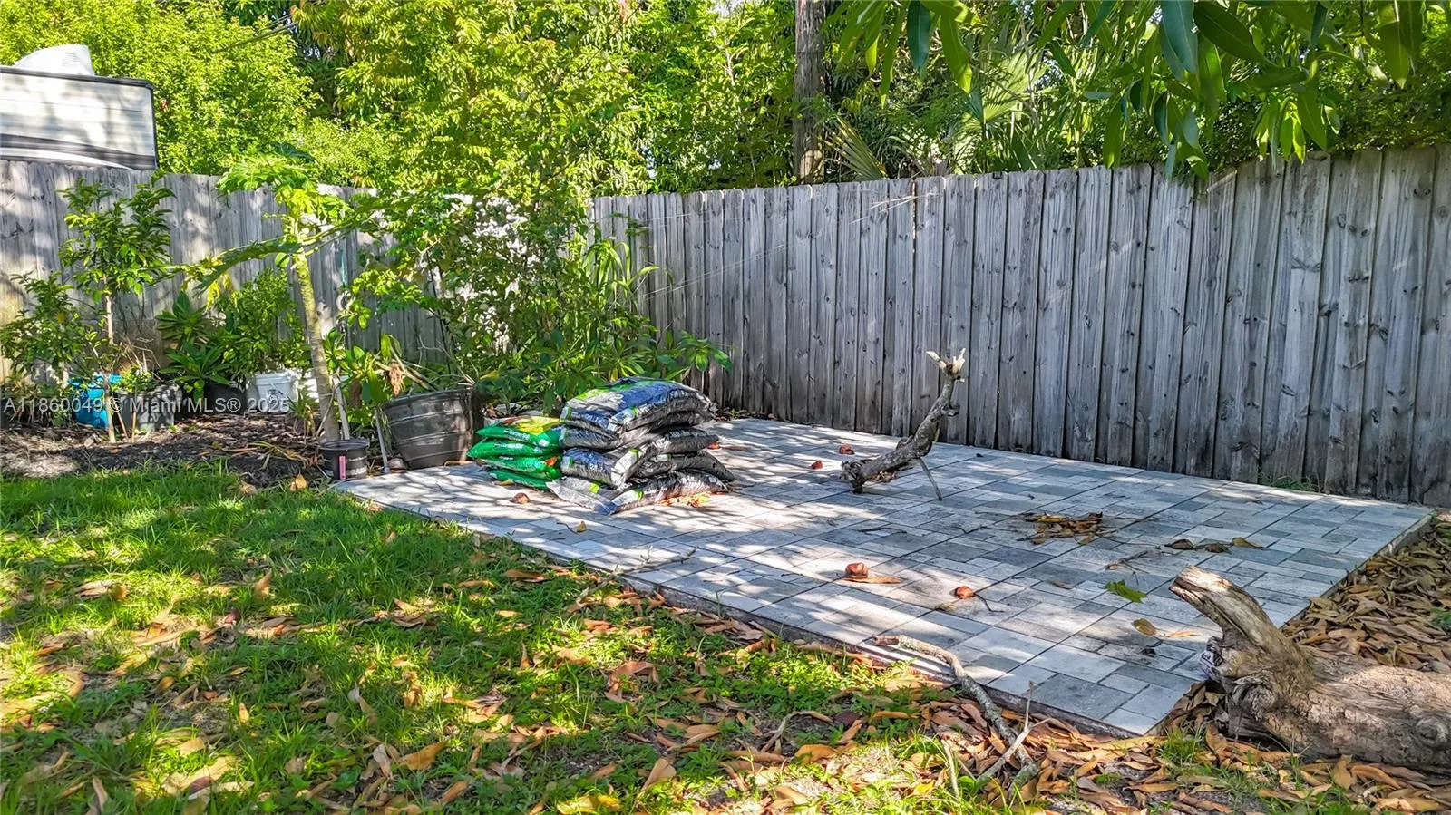 921 NW 14th St