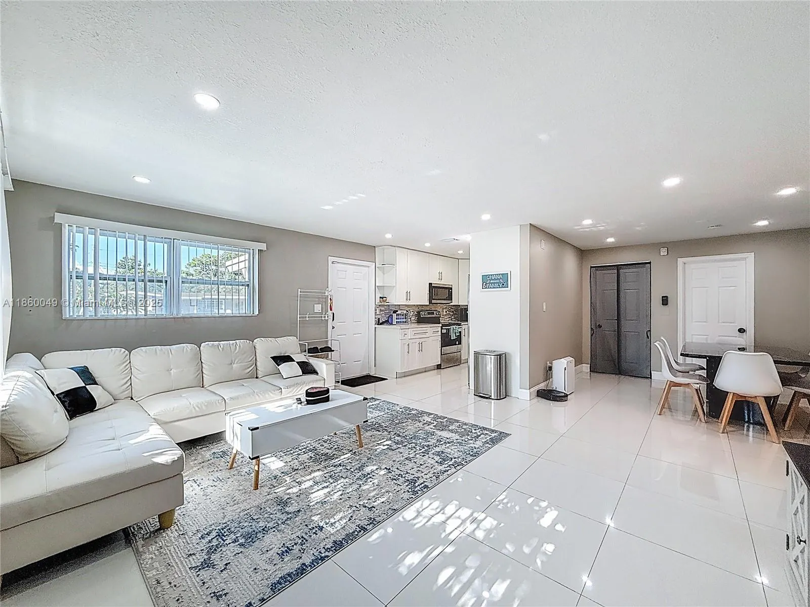 921 NW 14th St