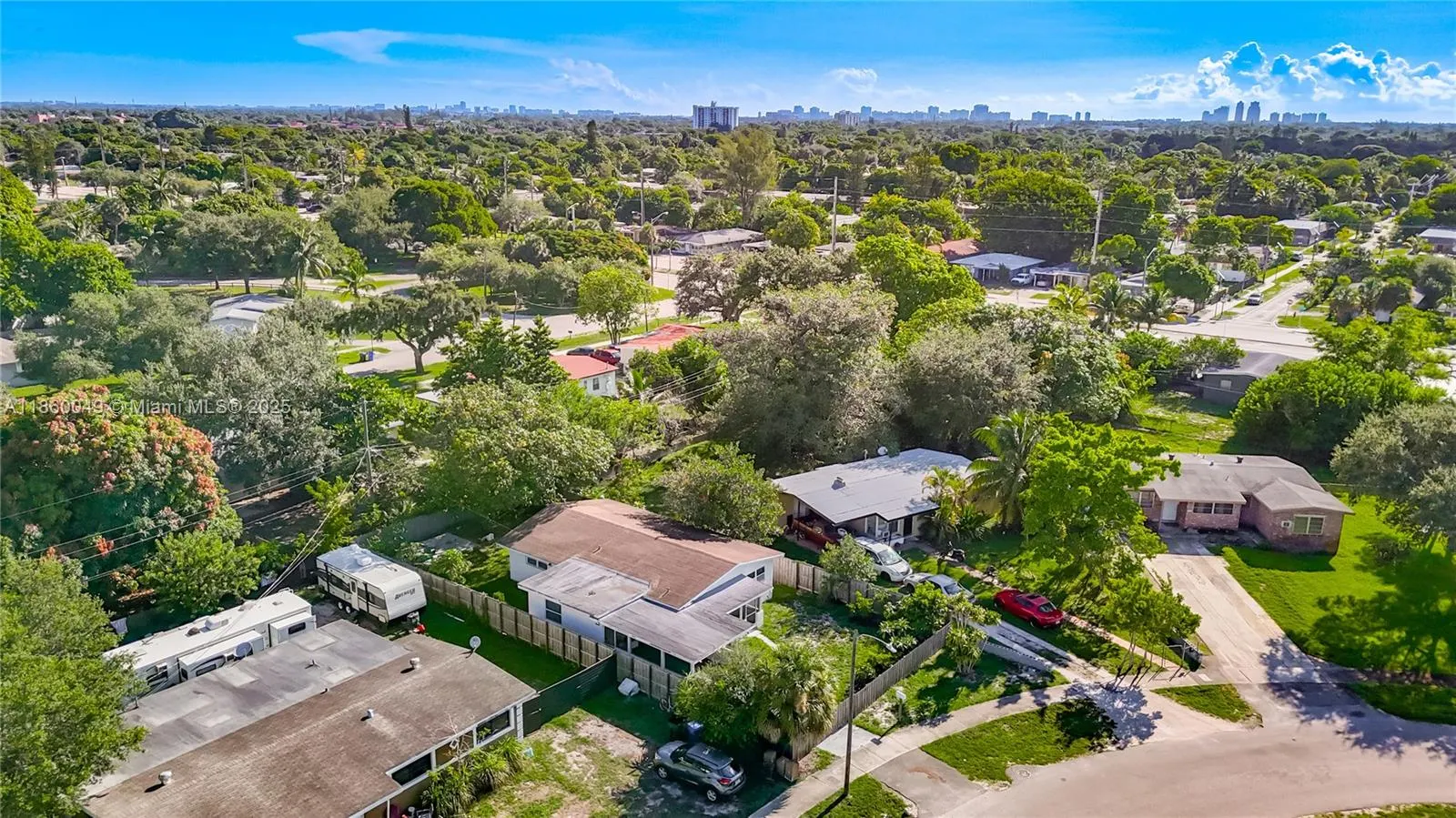 921 NW 14th St