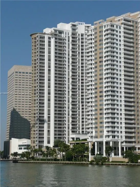 901 Brickell Key Blvd, #2001