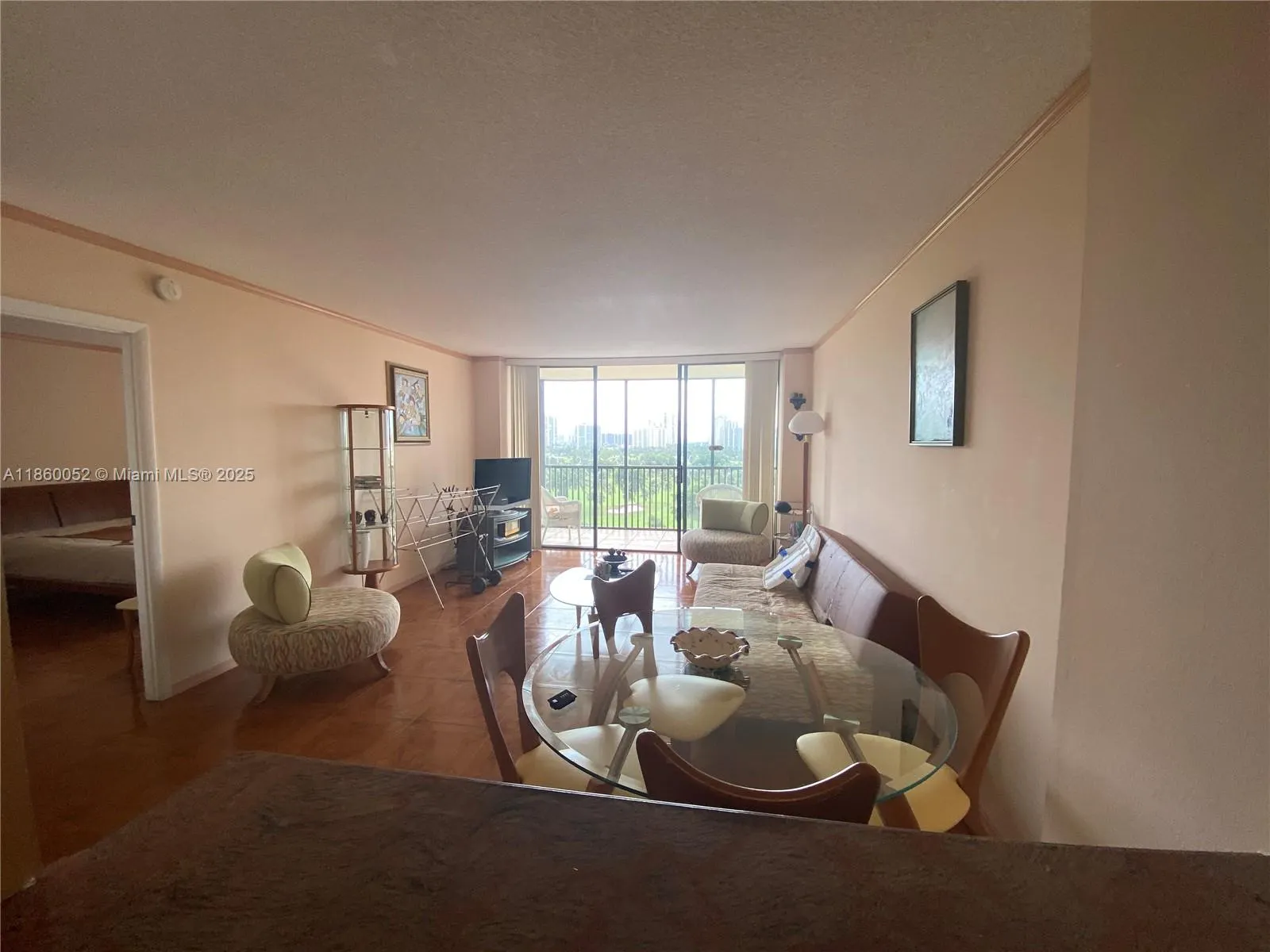 20379 W Country Club Dr, #935-3