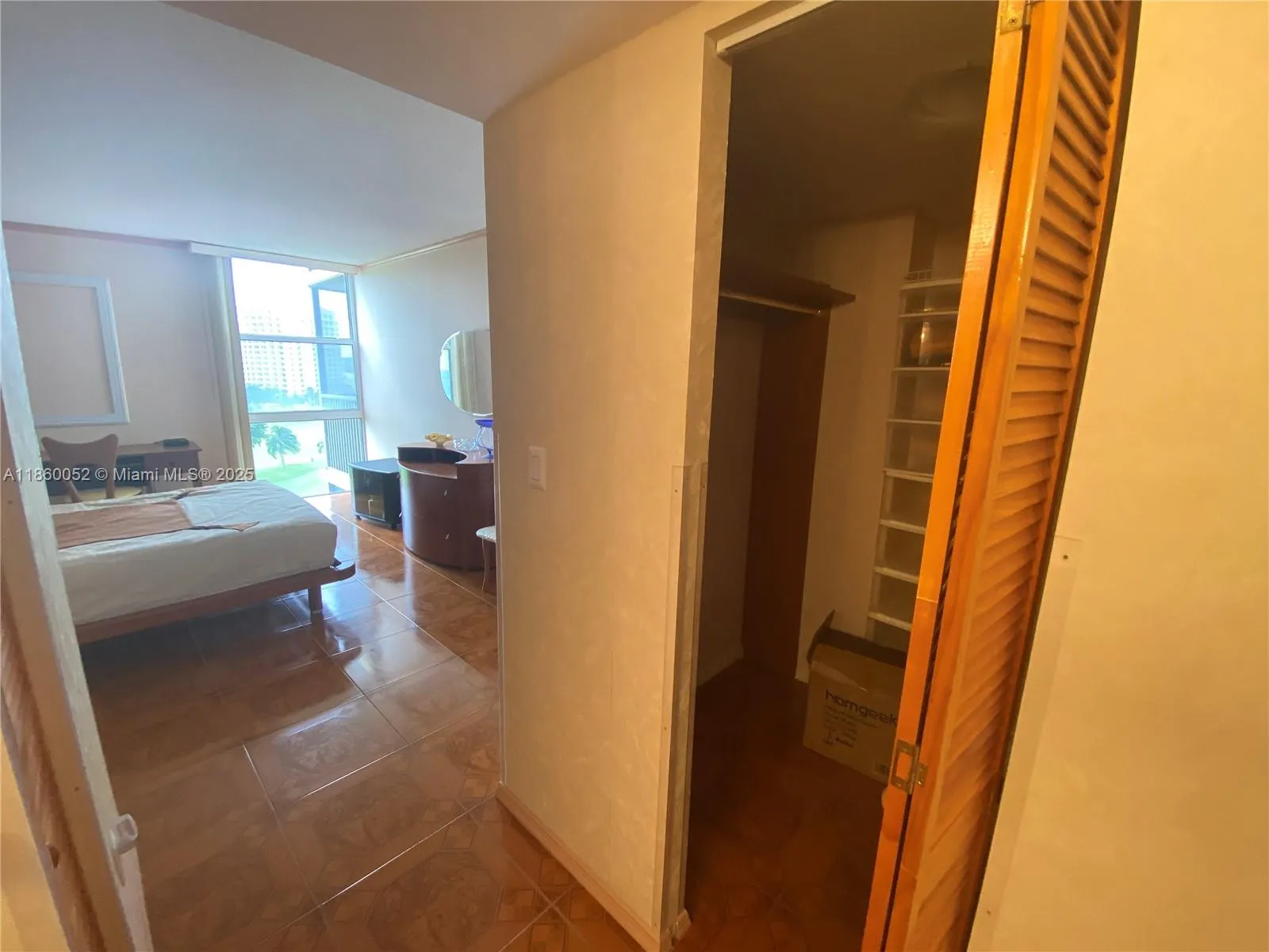 20379 W Country Club Dr, #935-3