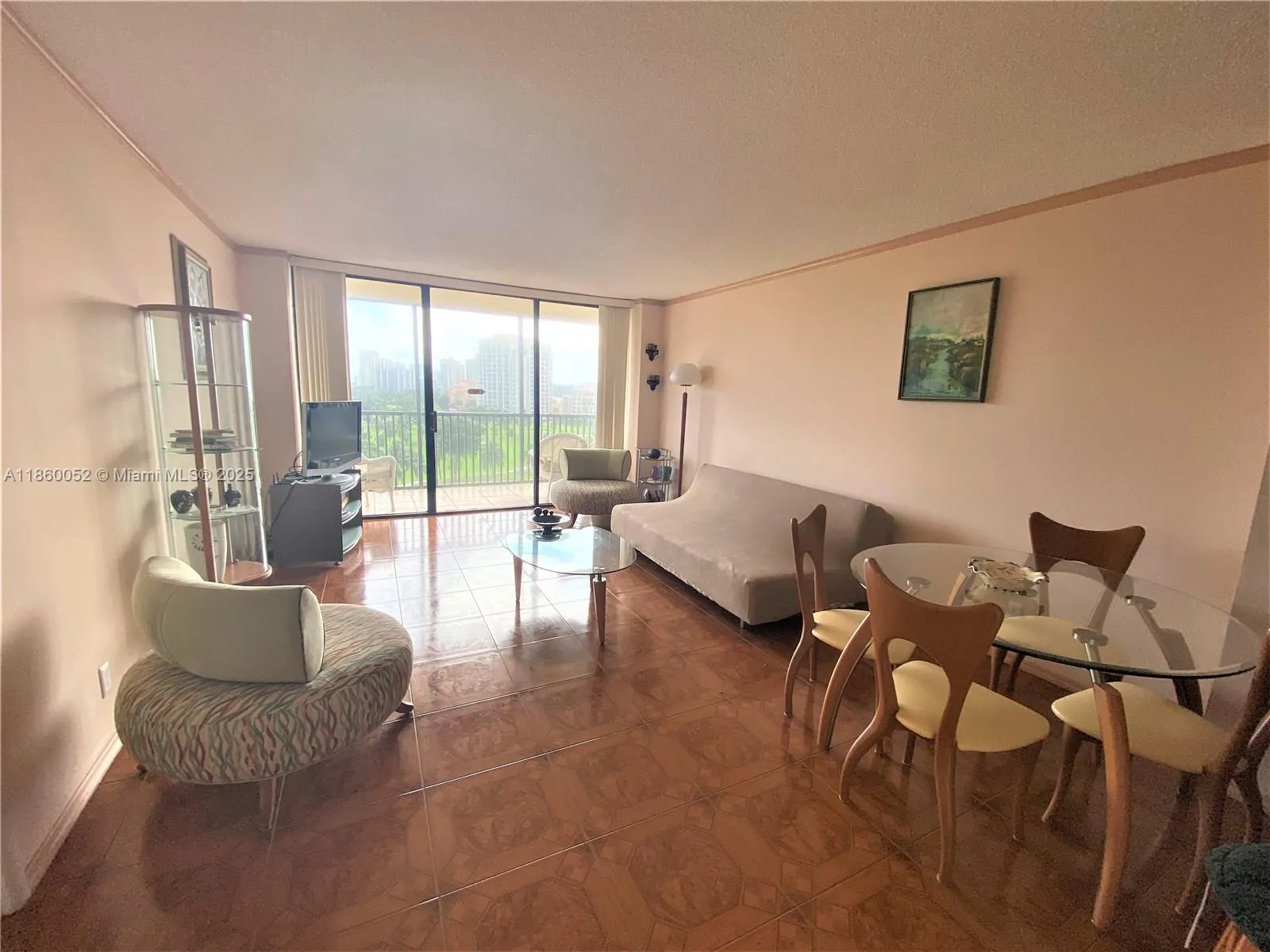20379 W Country Club Dr, #935-3