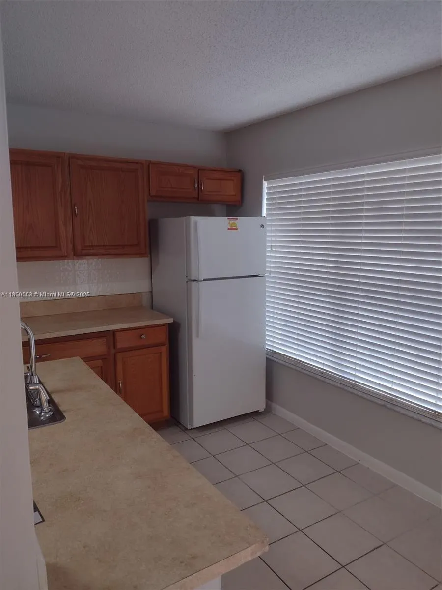 2311 SW 83 AV, #2311