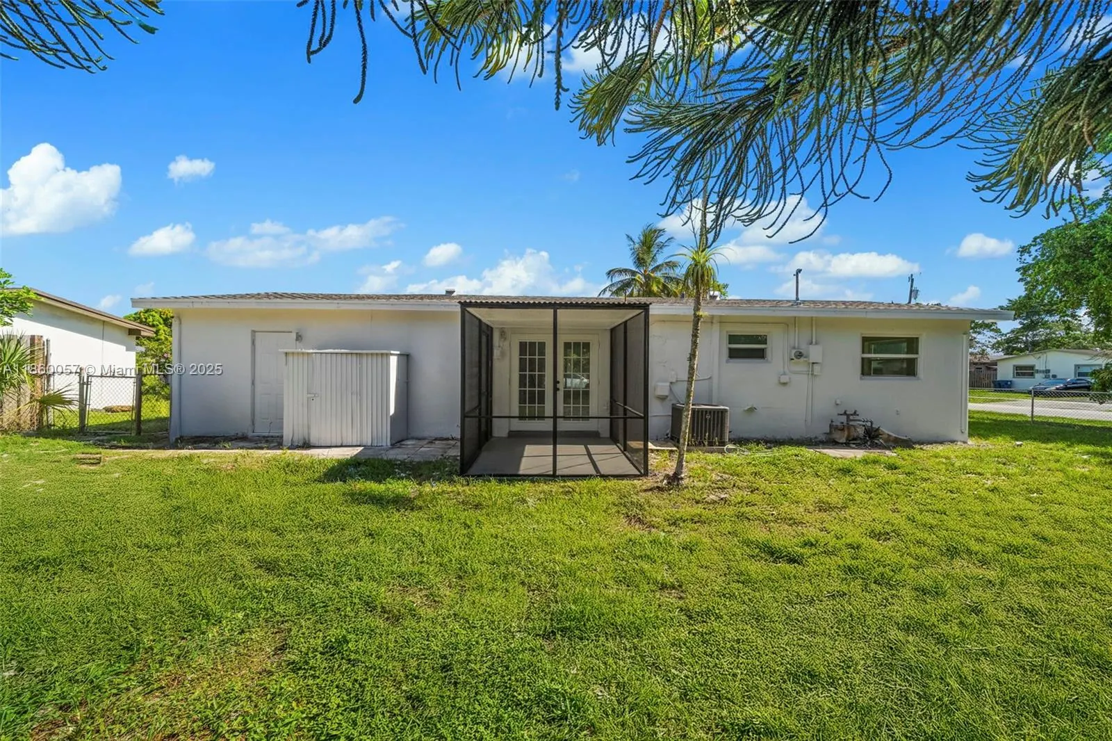 5991 NW 14th Pl