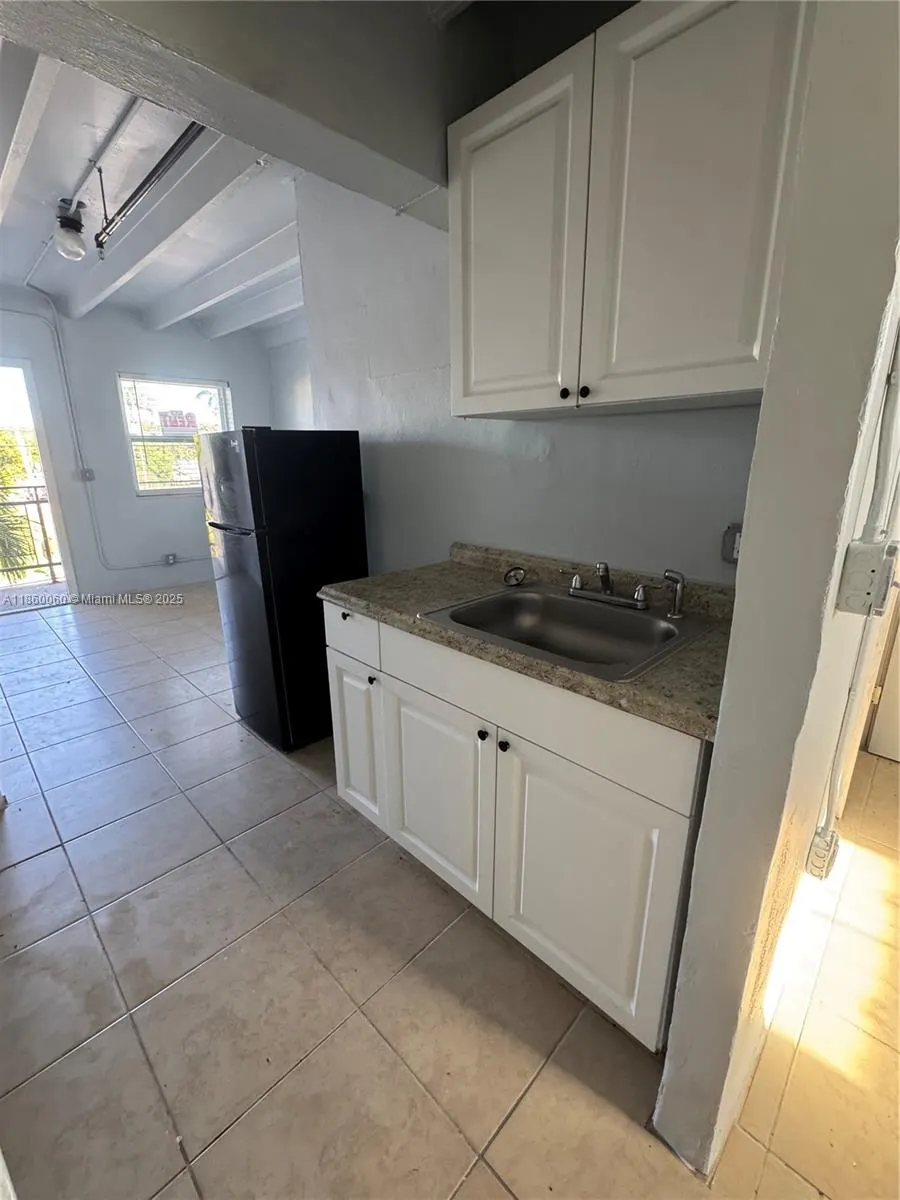 354 Rardin Ave, #12