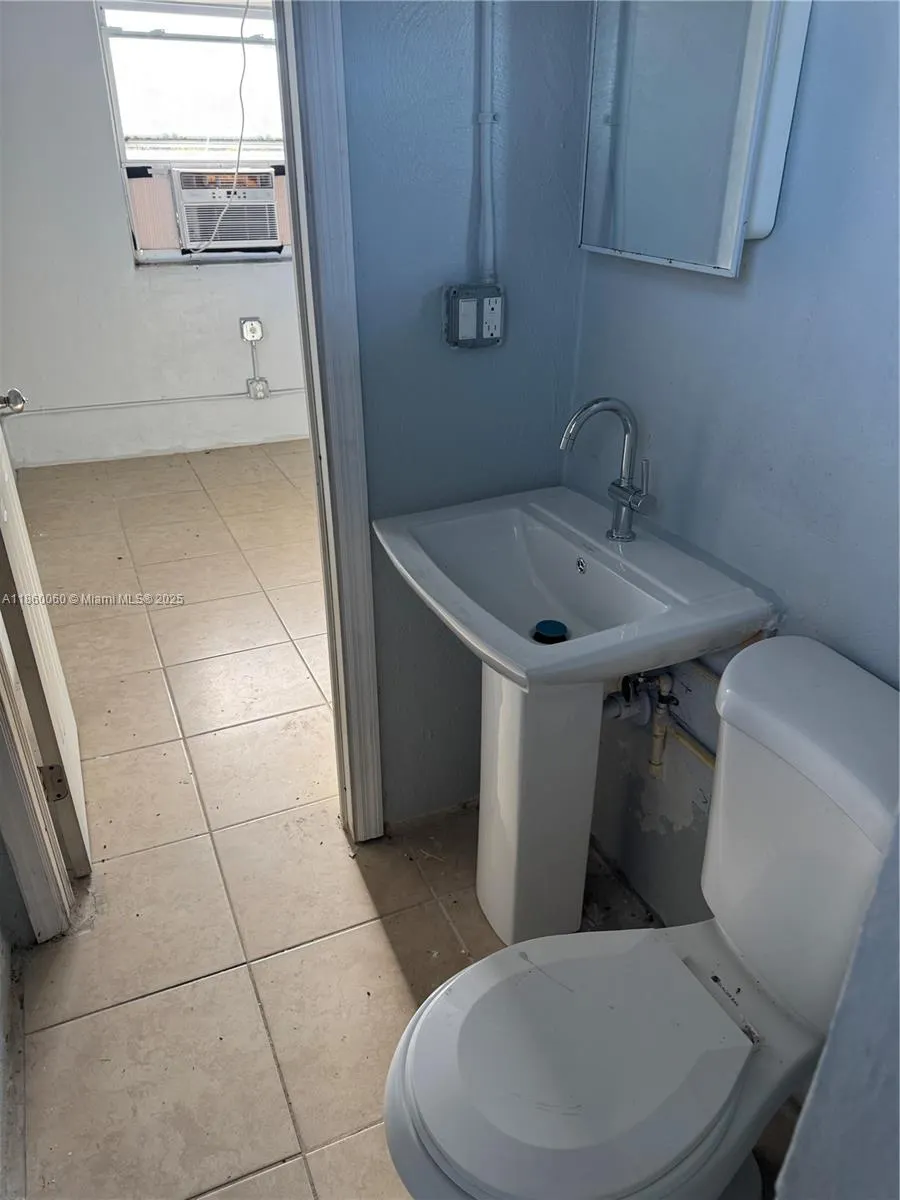 354 Rardin Ave, #12