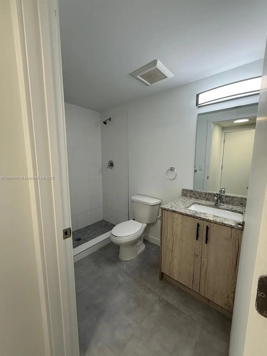 14752 NE 6th Ave, #109