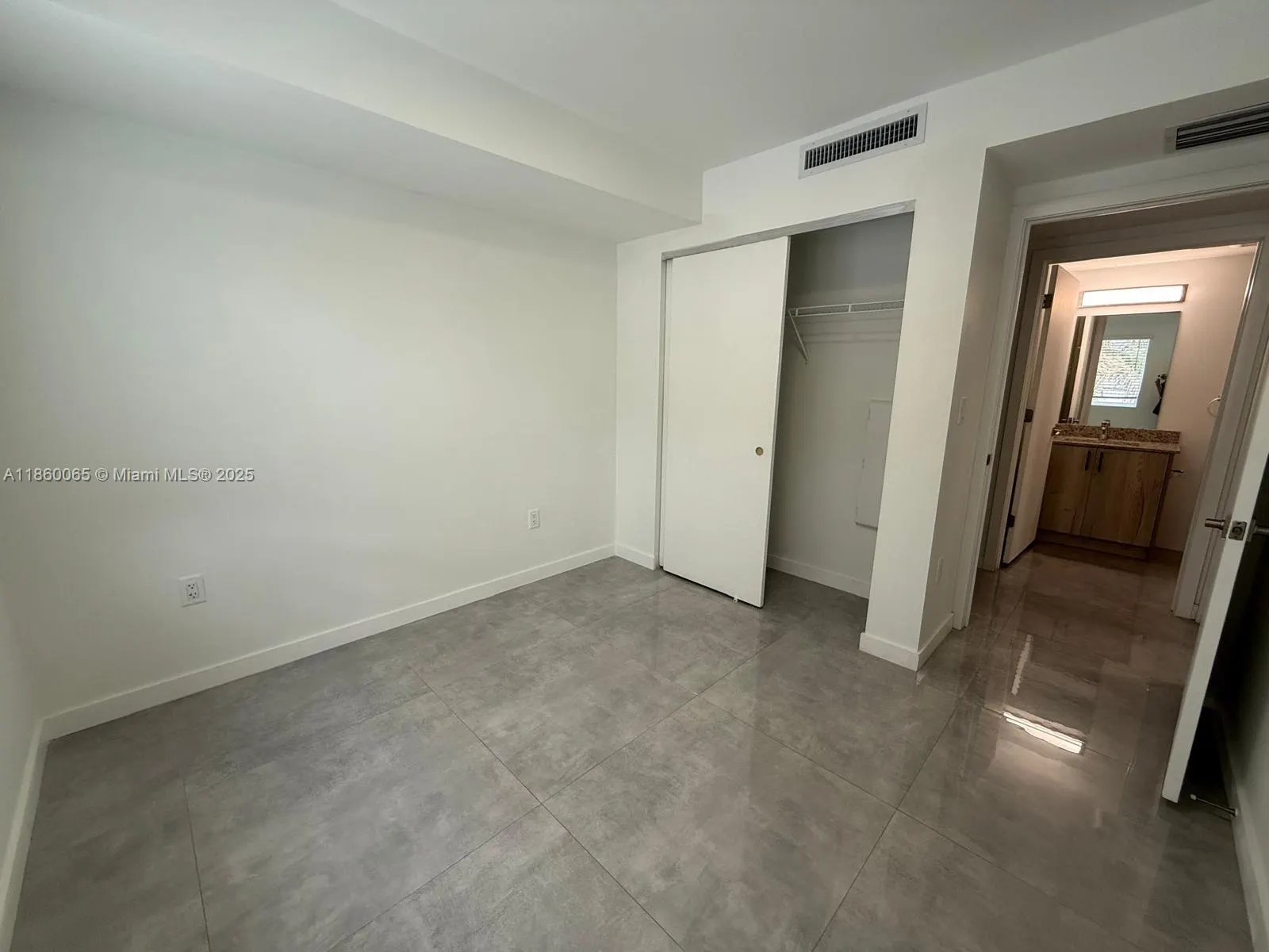 14752 NE 6th Ave, #109