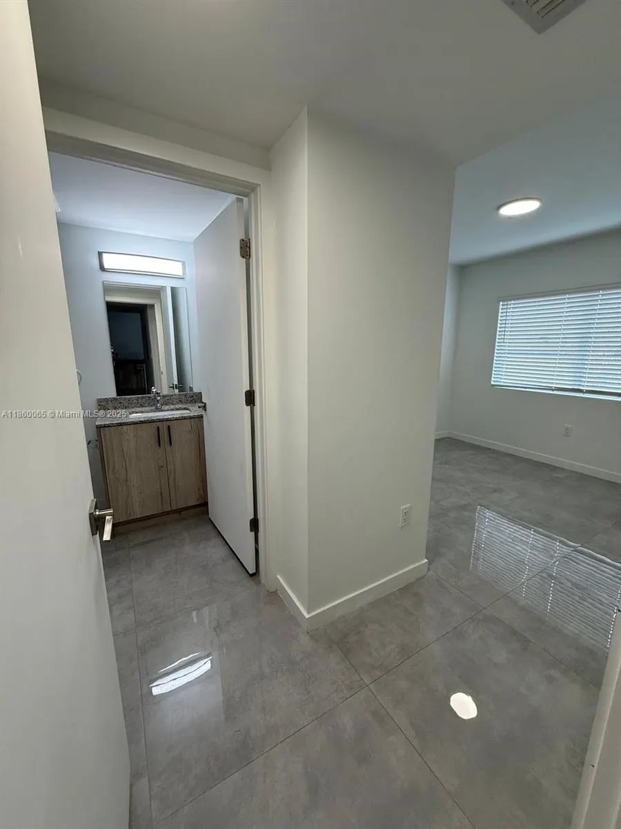 14752 NE 6th Ave, #109