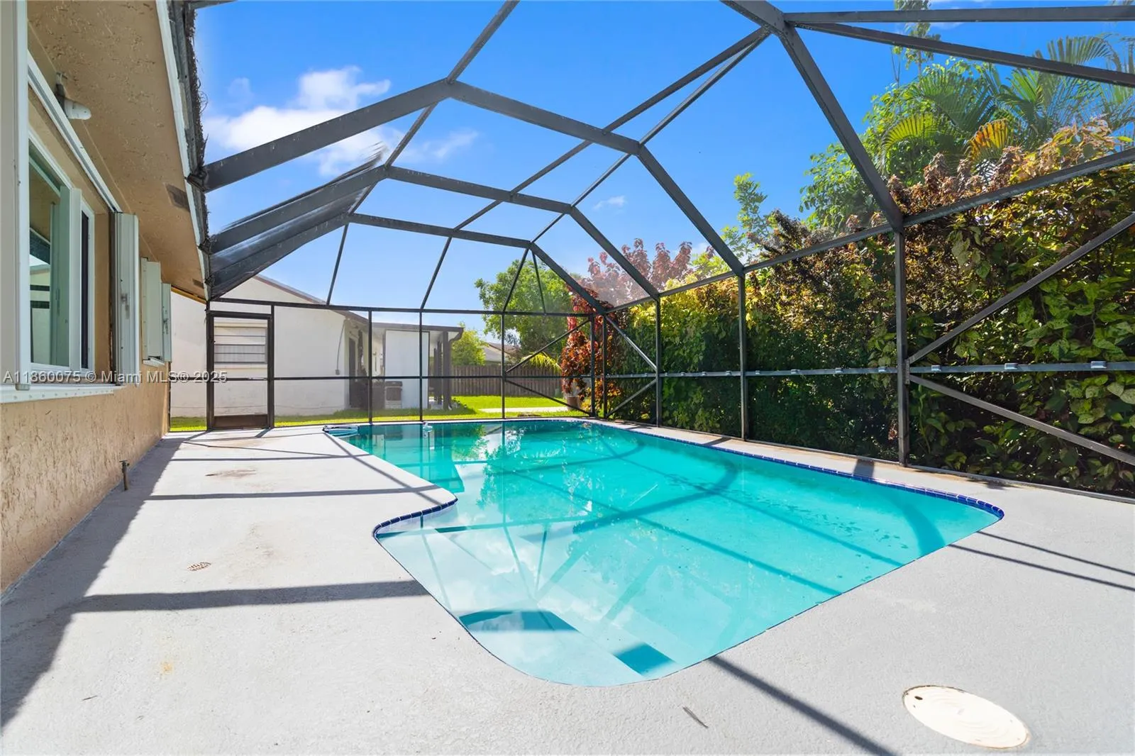 9338 NW 47th STREET