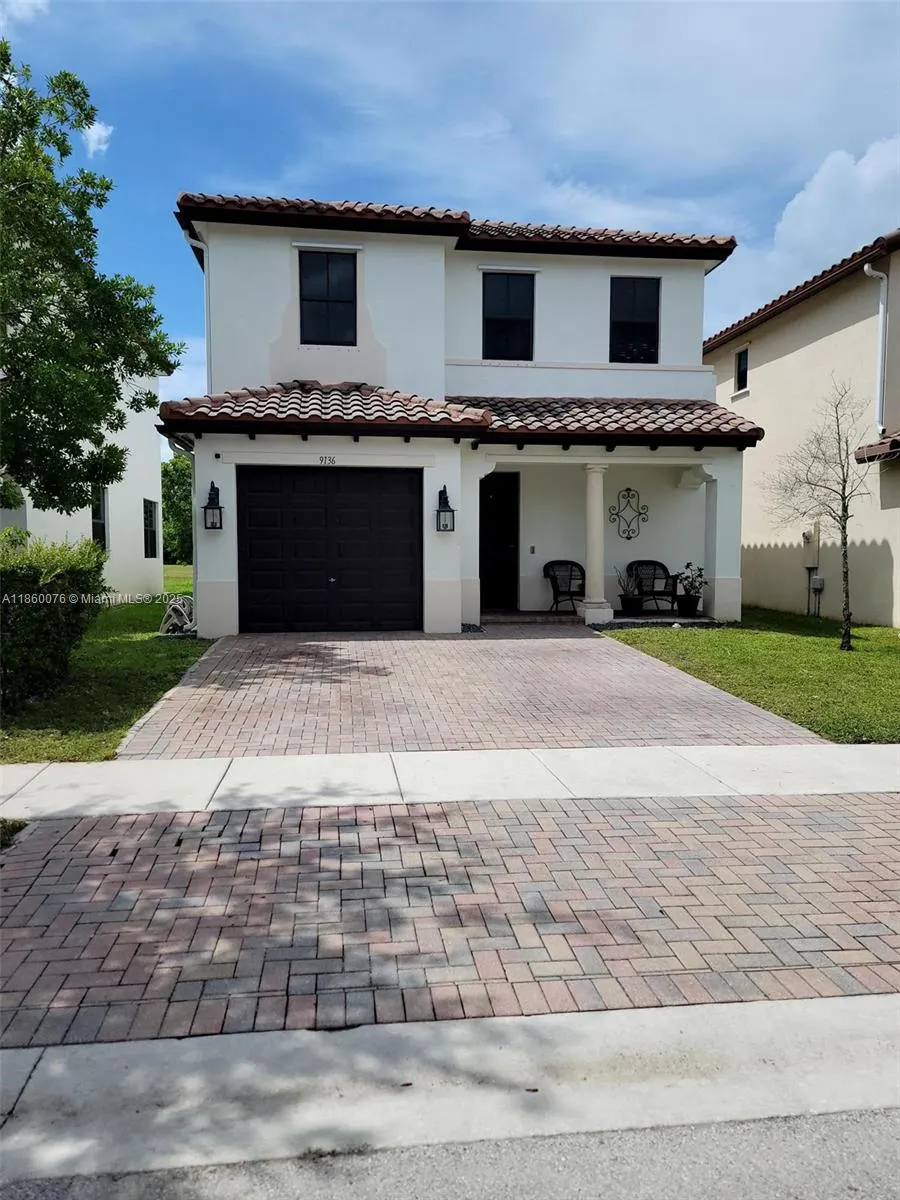 9136 SW 36th Mnr