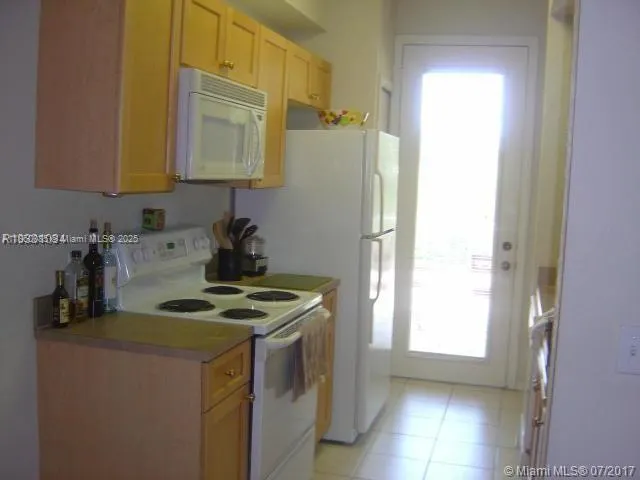 11019 Legacy Ln, #204