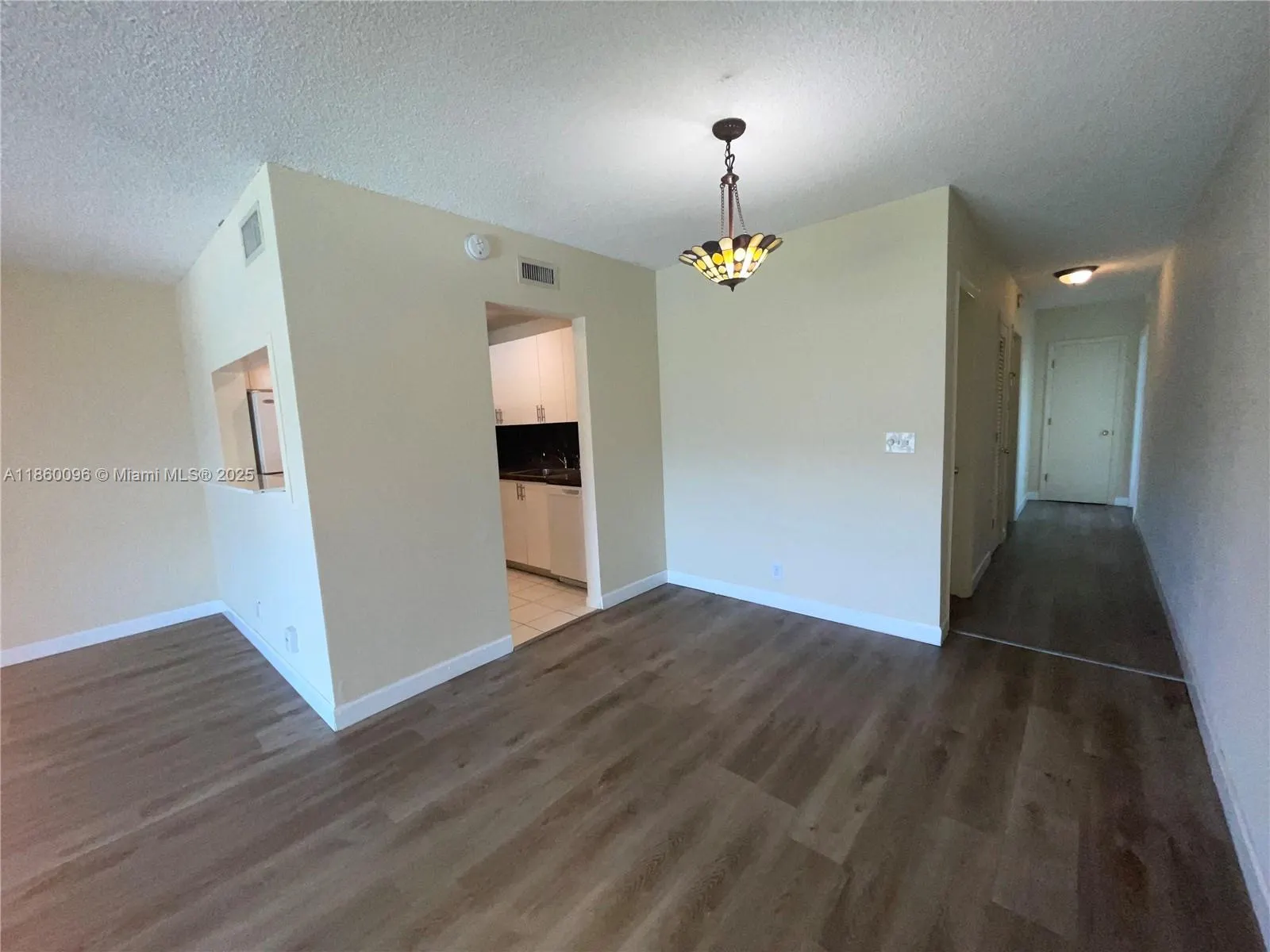 4200 Crystal Lake Dr, #304