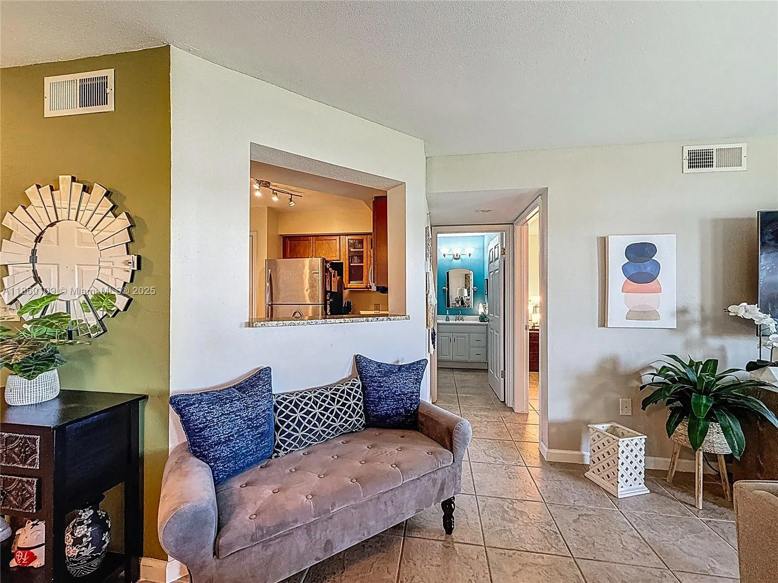 2647 NW 33rd St, #2306