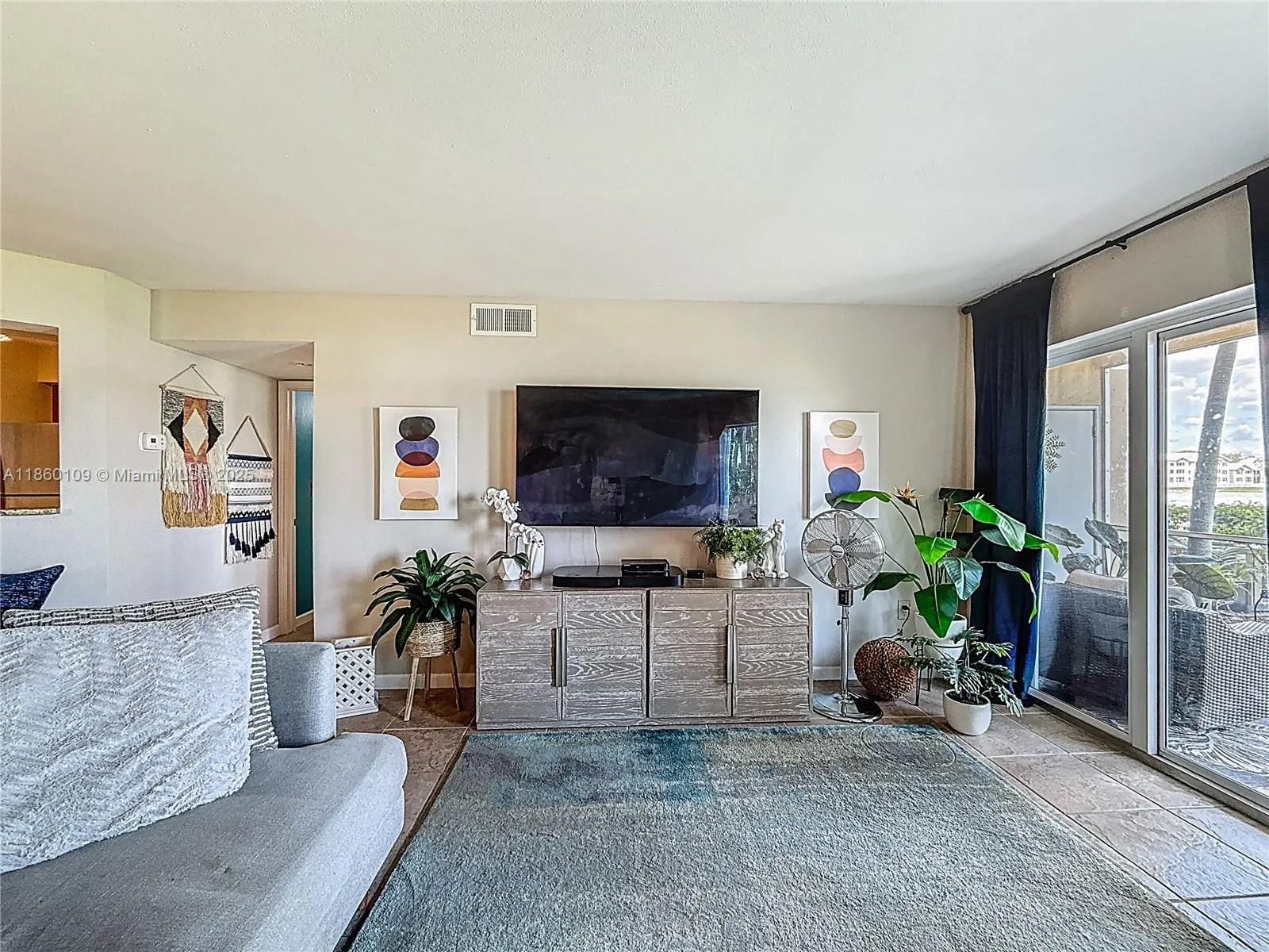 2647 NW 33rd St, #2306