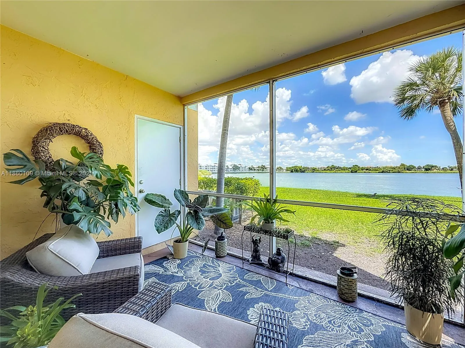 2647 NW 33rd St, #2306
