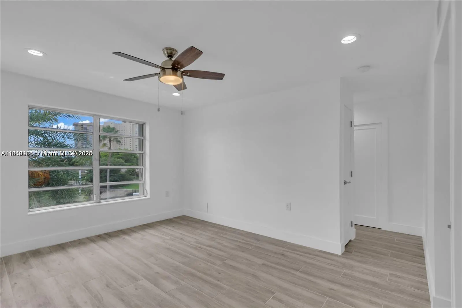 1631 NE 114th St, #311