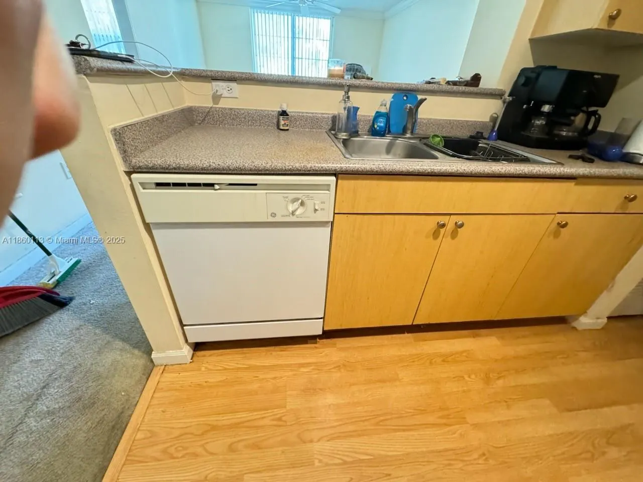 1900 Van Buren St, #221B