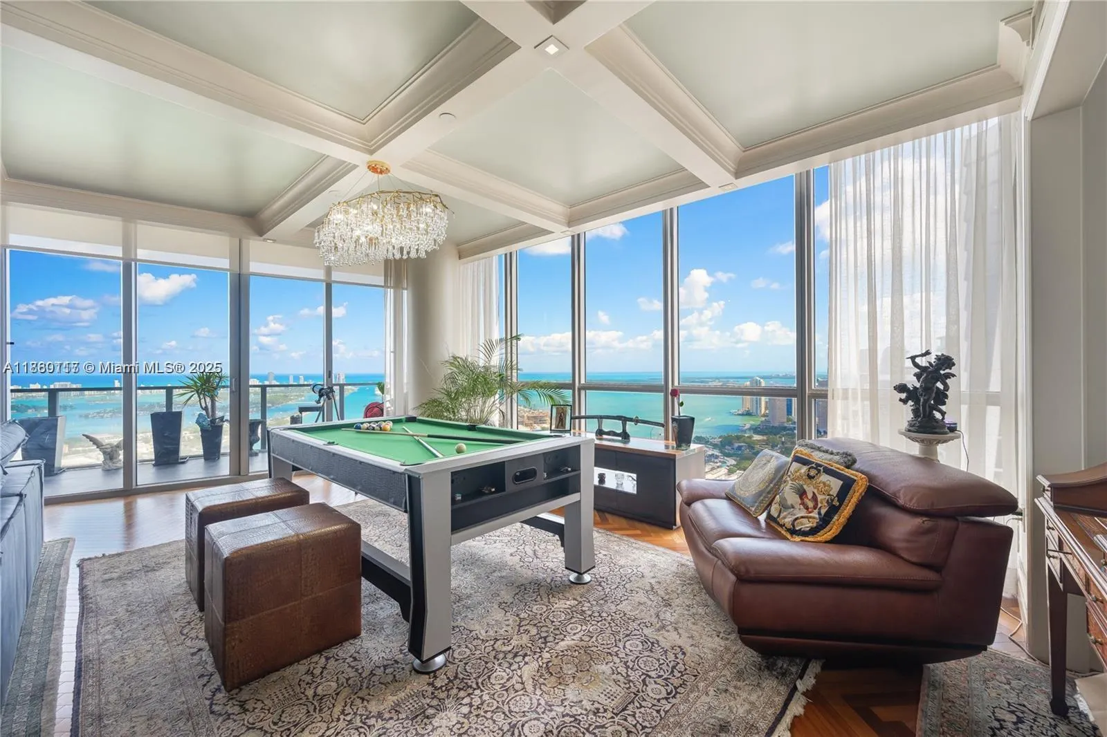 1100 Biscayne Blvd, #5801