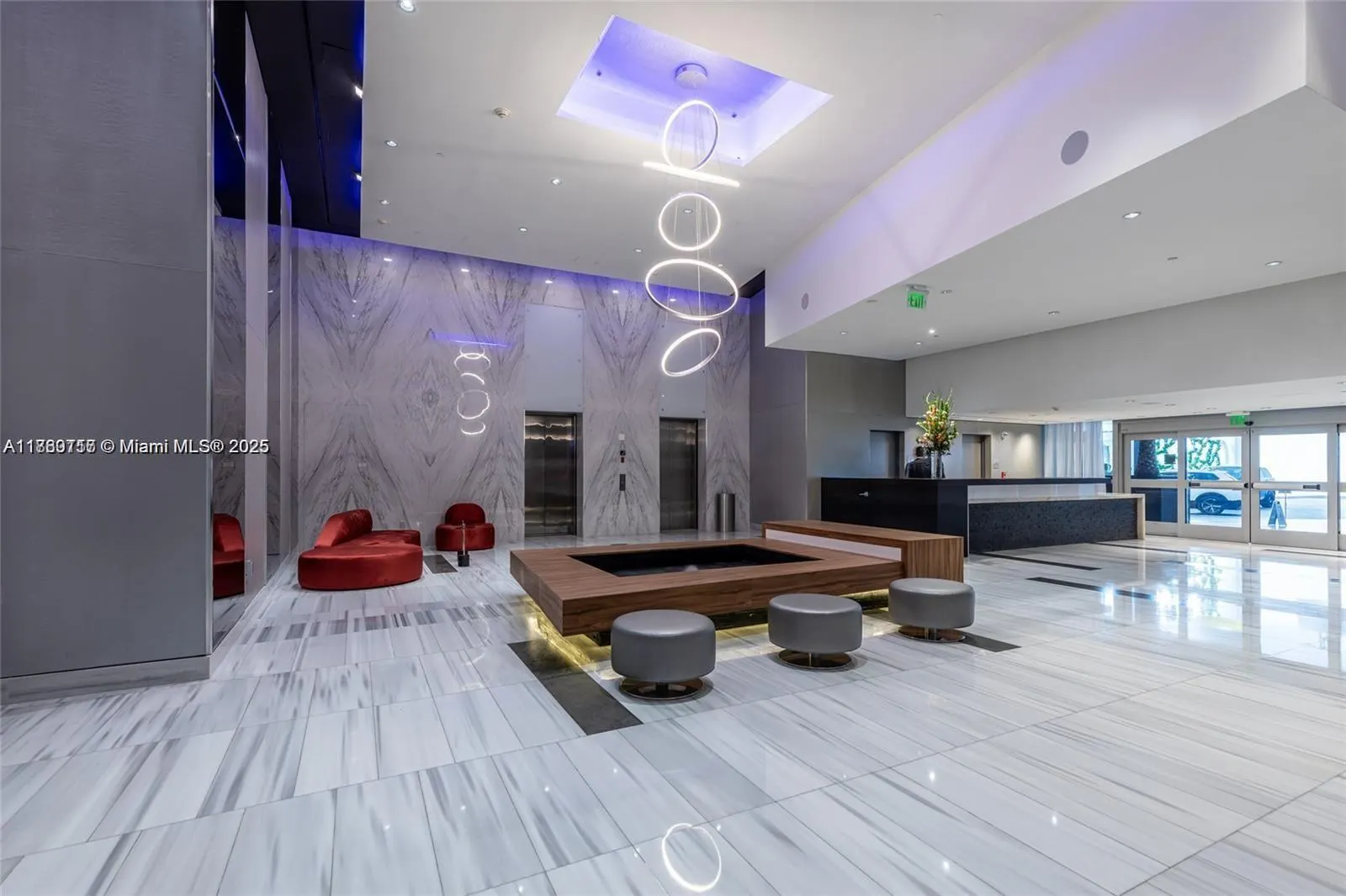 1100 Biscayne Blvd, #5801
