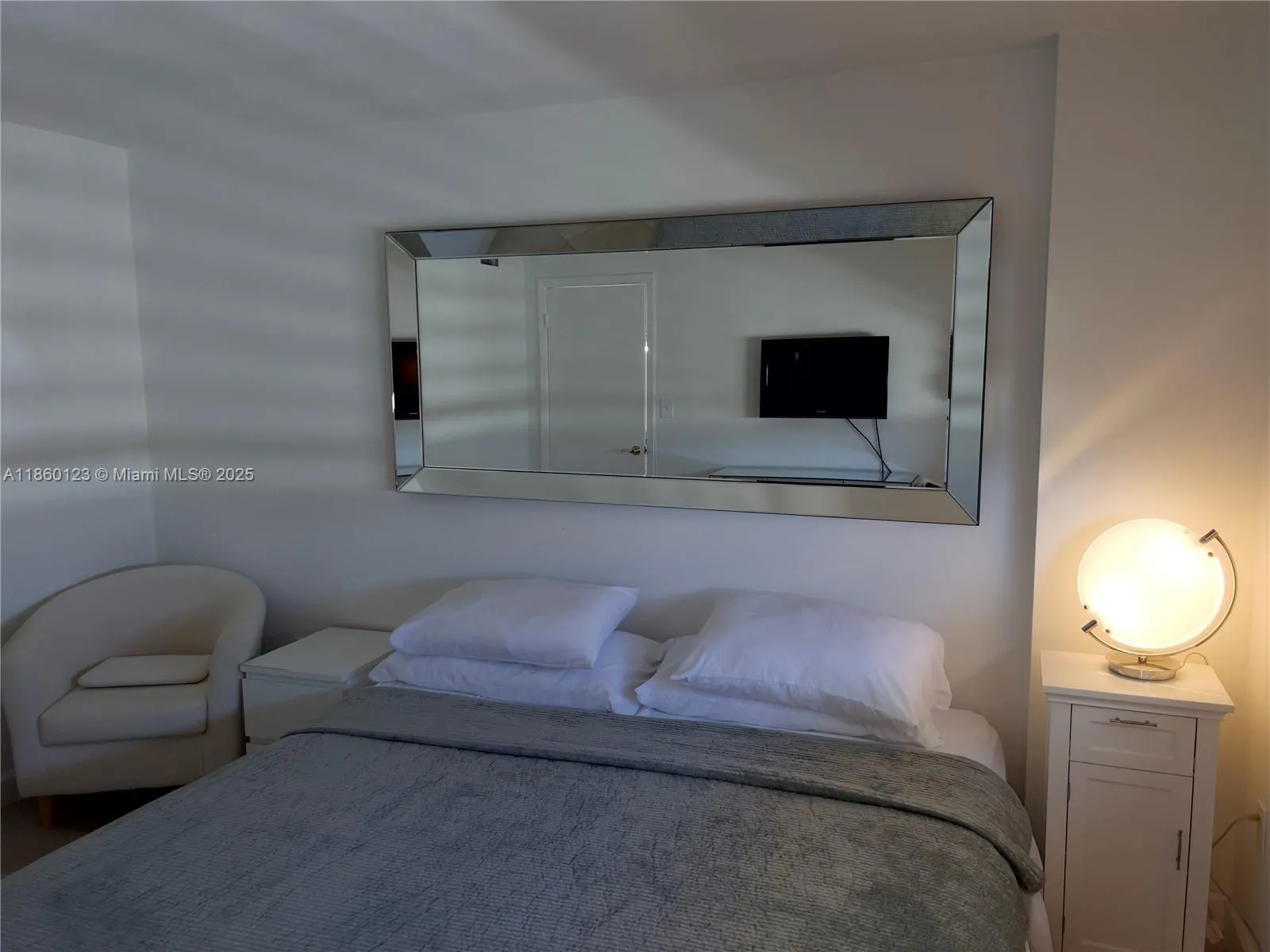 345 Ocean Dr, #1122