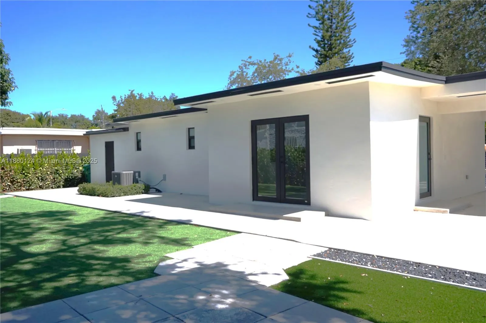 53 NW 68th St