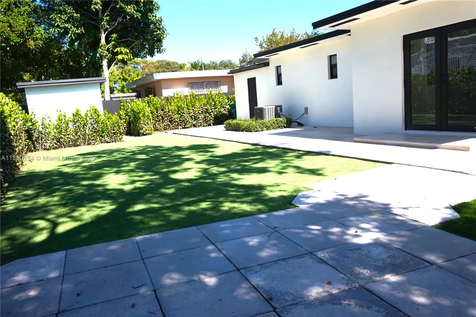53 NW 68th St