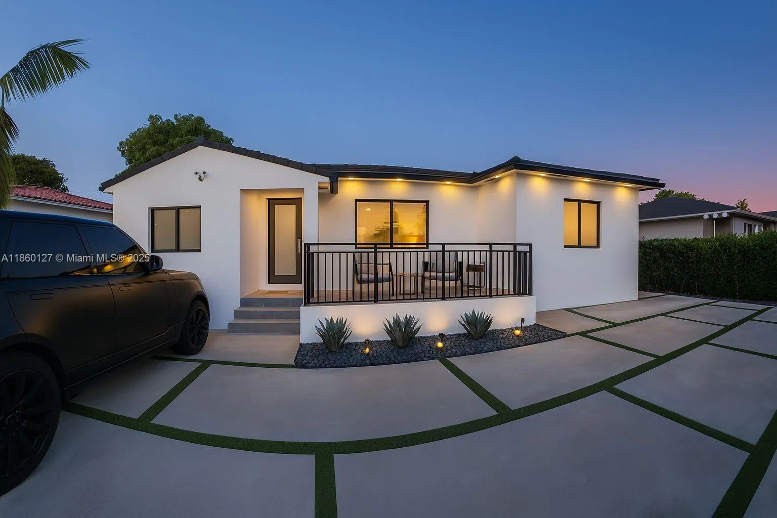 321 SW 51st Pl