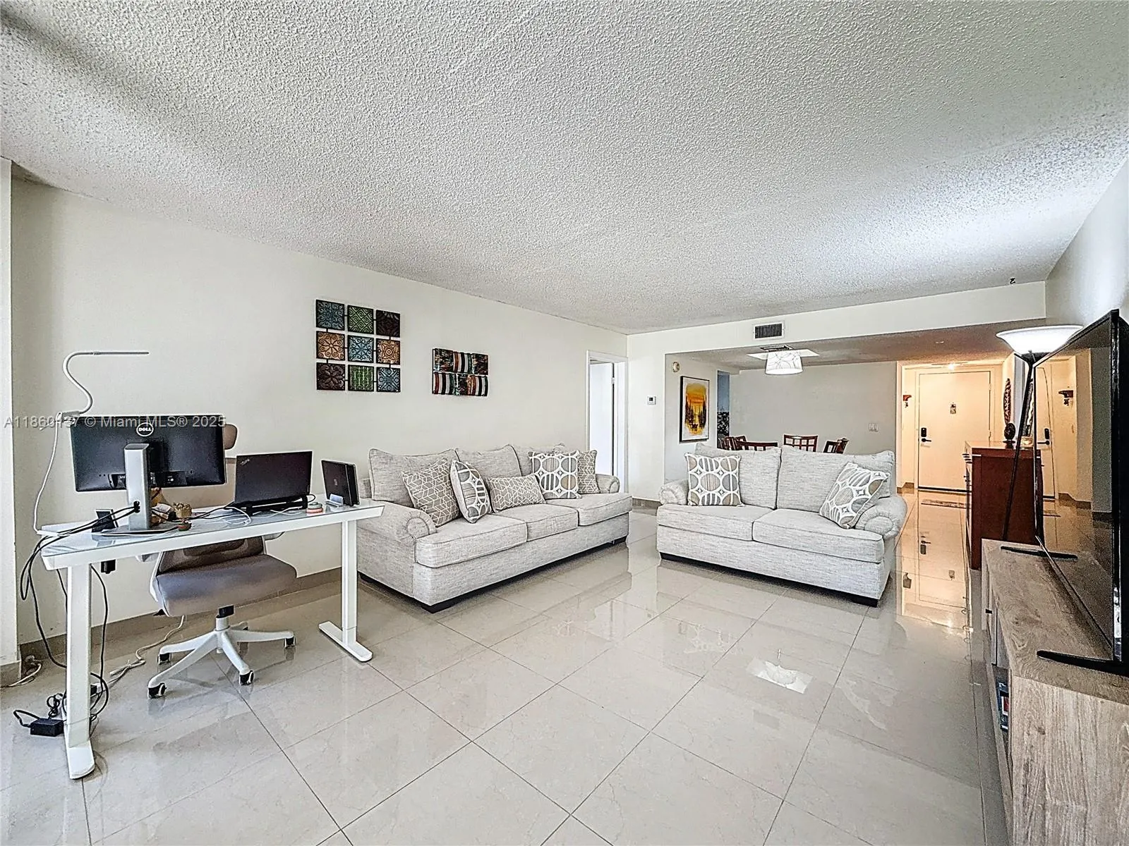 16475 Golf Club Rd, #202