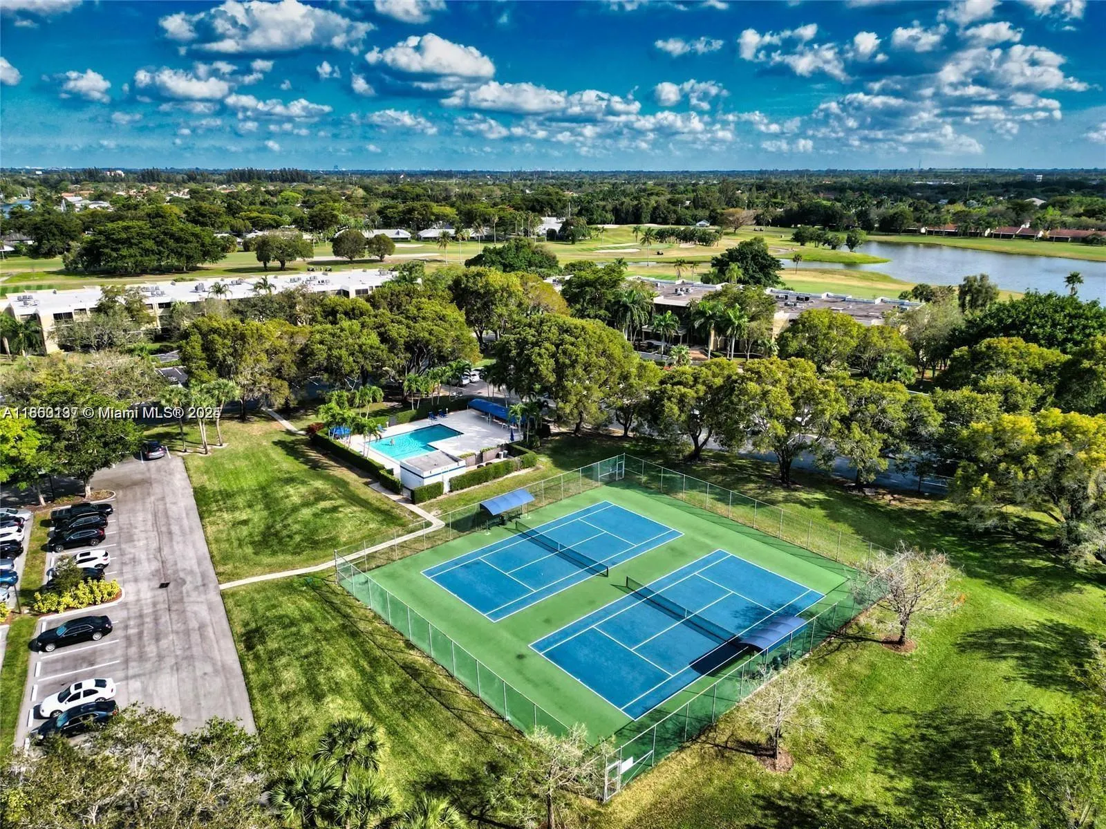 16475 Golf Club Rd, #202