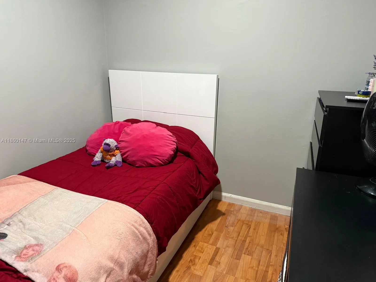4018 Del río way