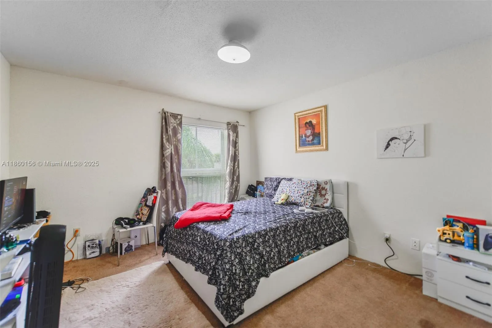 875 Riverside Dr, #735