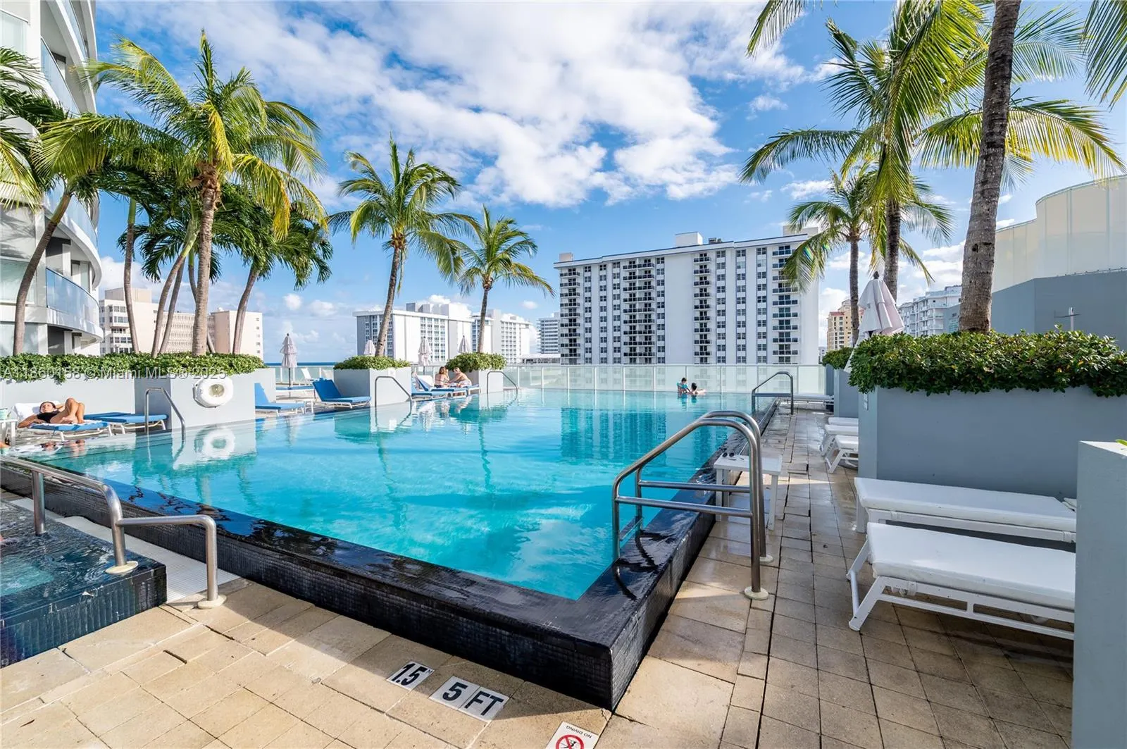 3101 Bayshore Dr, #805