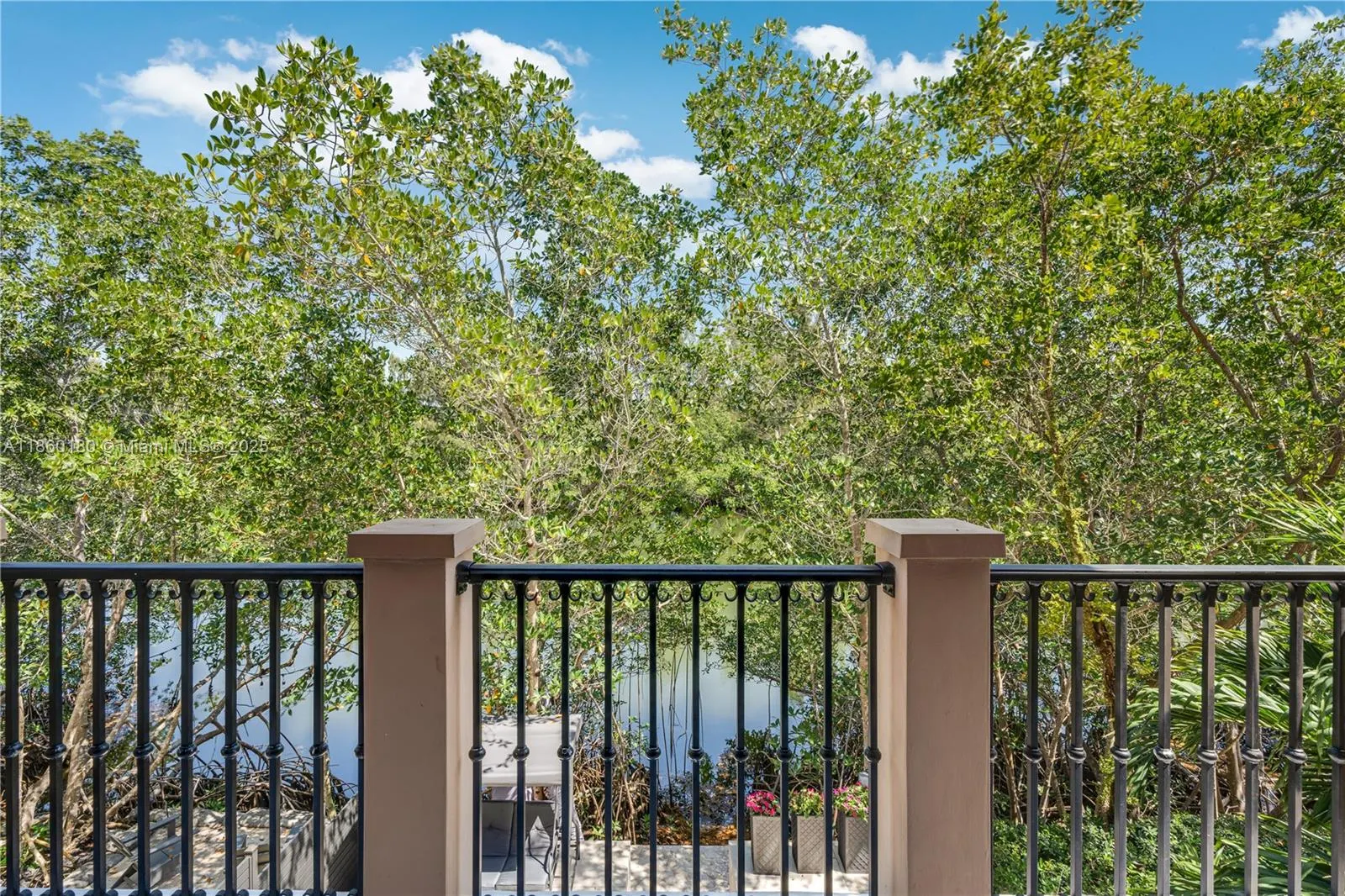 6222 Paradise Point Drive, #6222