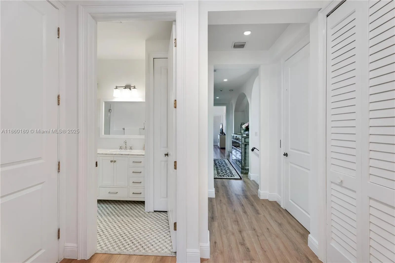 6222 Paradise Point Drive, #6222