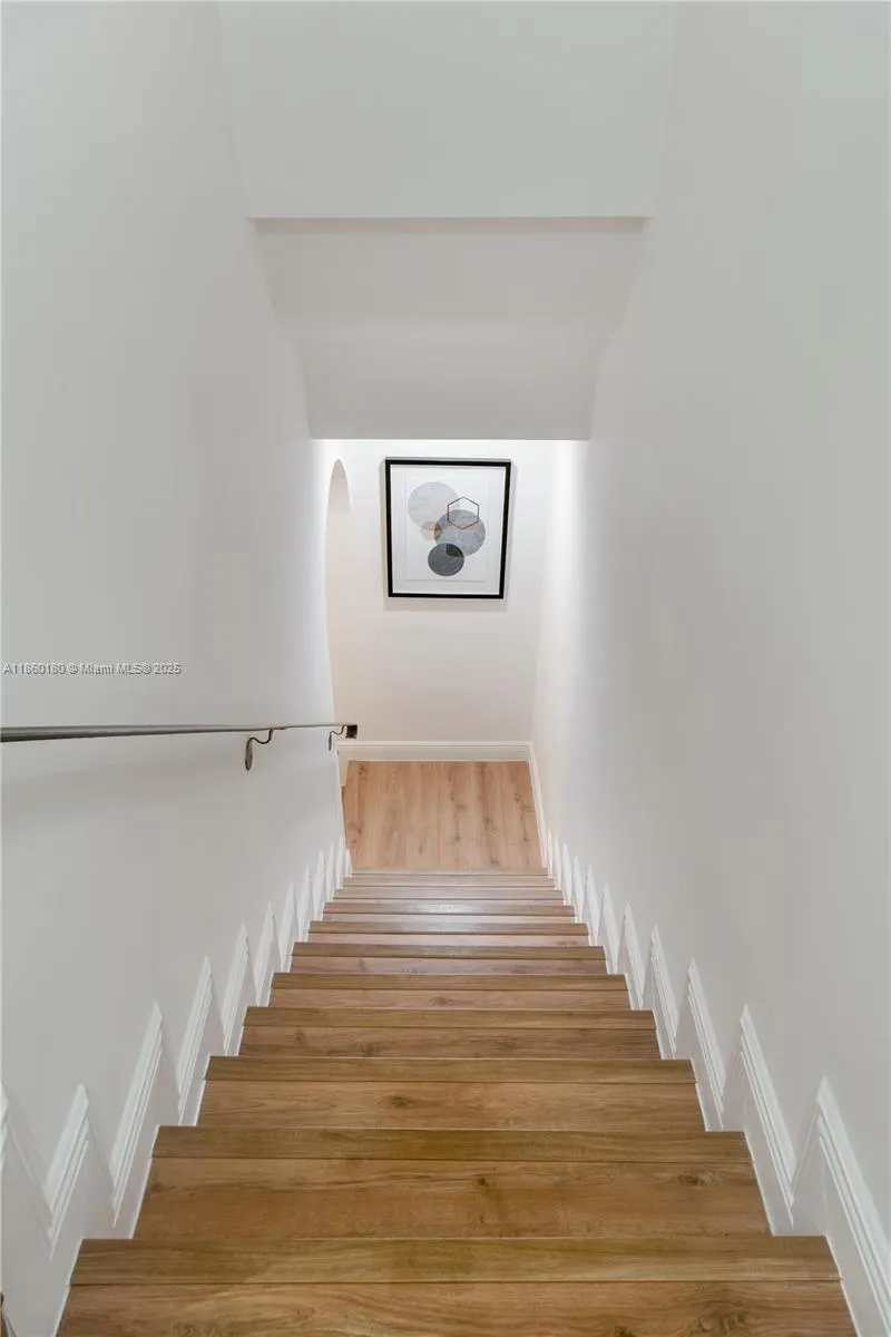 6222 Paradise Point Drive, #6222