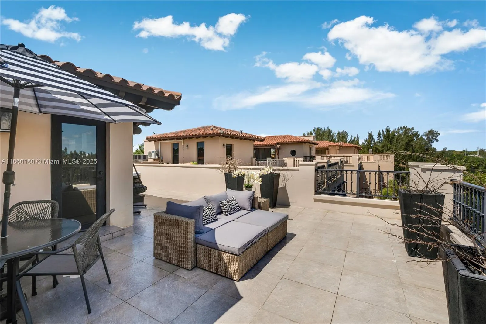 6222 Paradise Point Drive, #6222