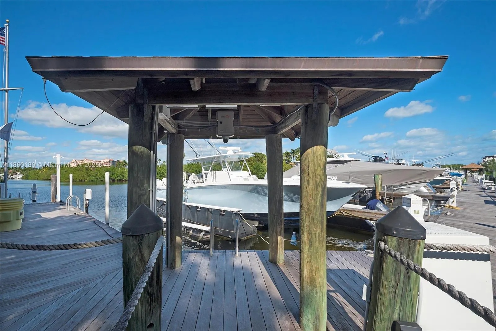 6222 Paradise Point Drive, #6222