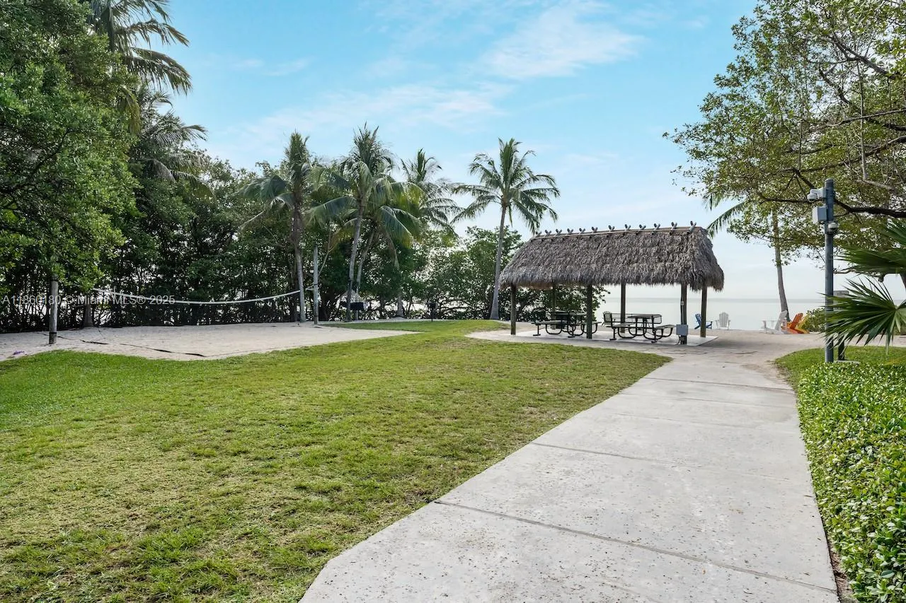 6222 Paradise Point Drive, #6222