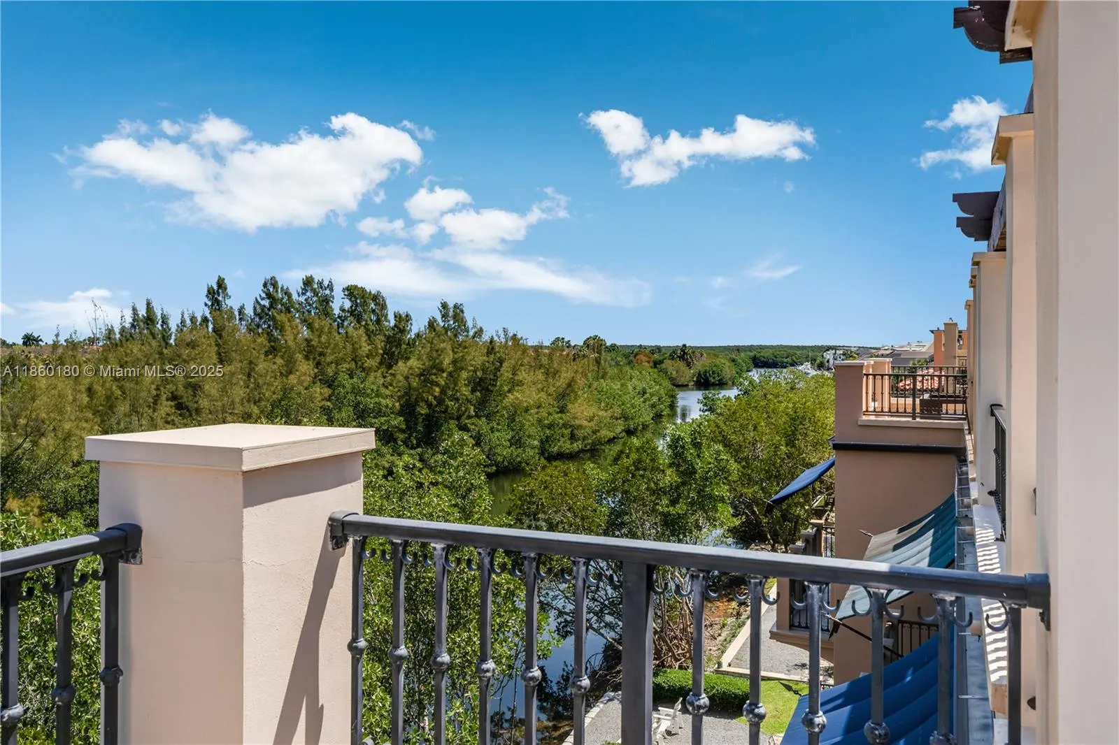 6222 Paradise Point Drive, #6222