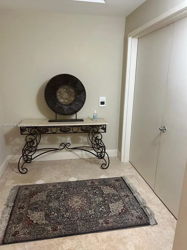 21050 Point Pl, #1403