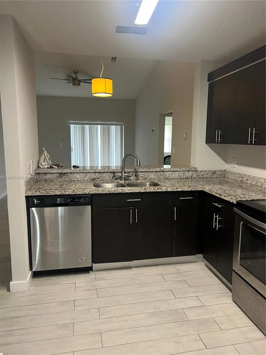2228 SW 80th Ter, #2228