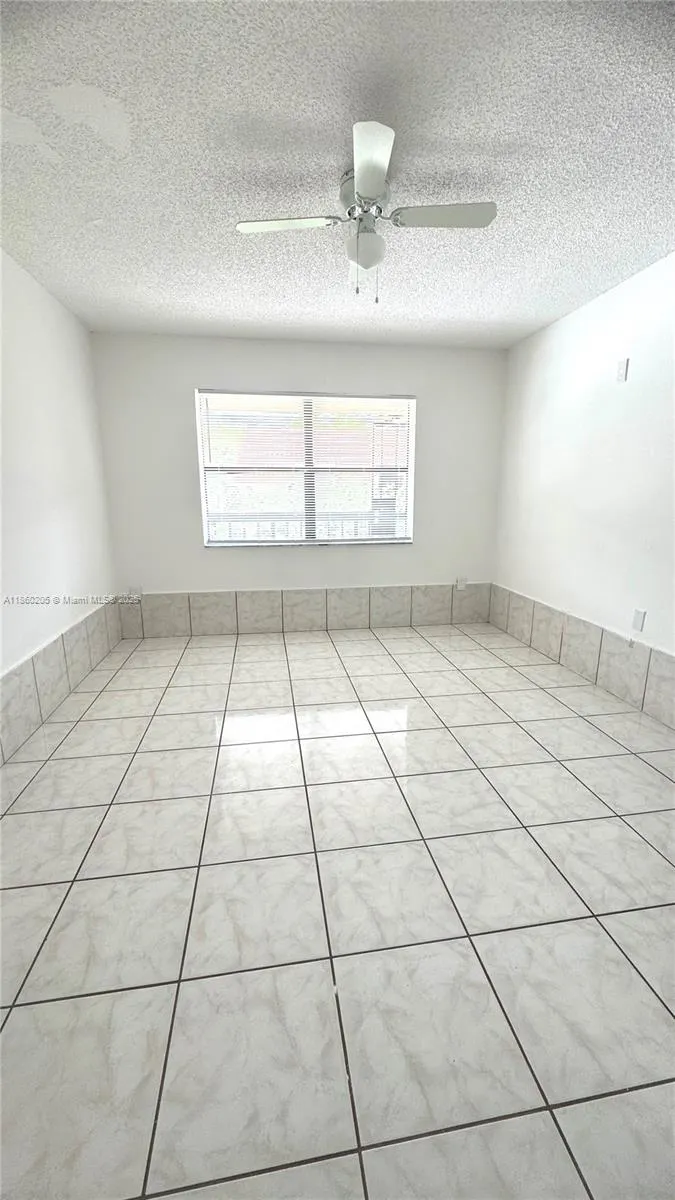 6545 W 27th Ct, #22-47