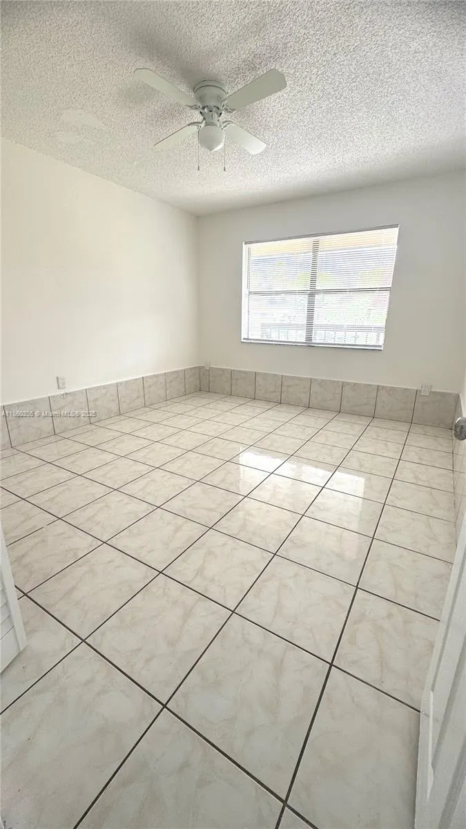 6545 W 27th Ct, #22-47