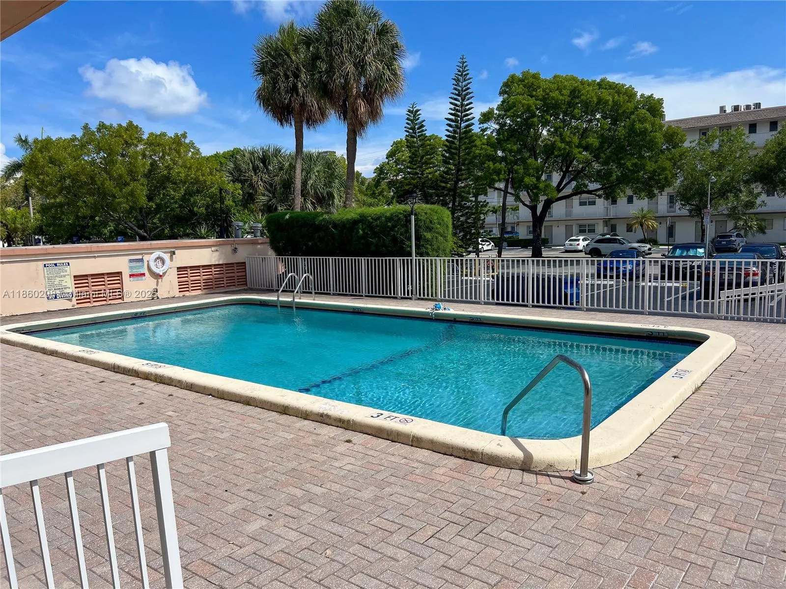 2200 E Hallandale Beach Blvd, #603