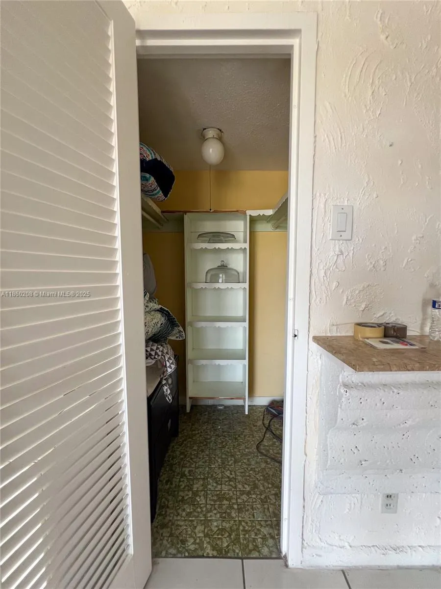 2200 E Hallandale Beach Blvd, #603