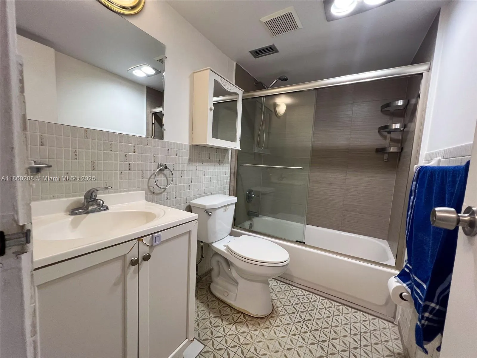 2200 E Hallandale Beach Blvd, #603