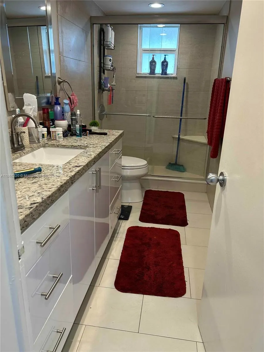 7480 Miami Lakes Dr, #G310